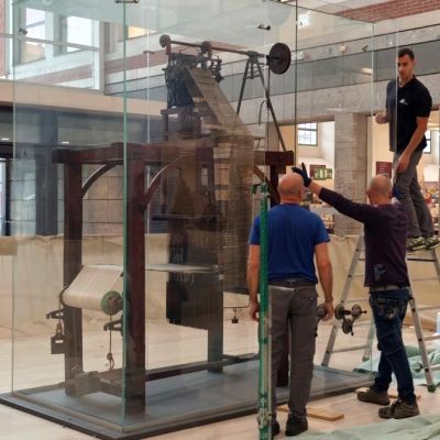 ttsll sul territorio - Telaio modulo jaquard Galleria Cantoni, installazione 2